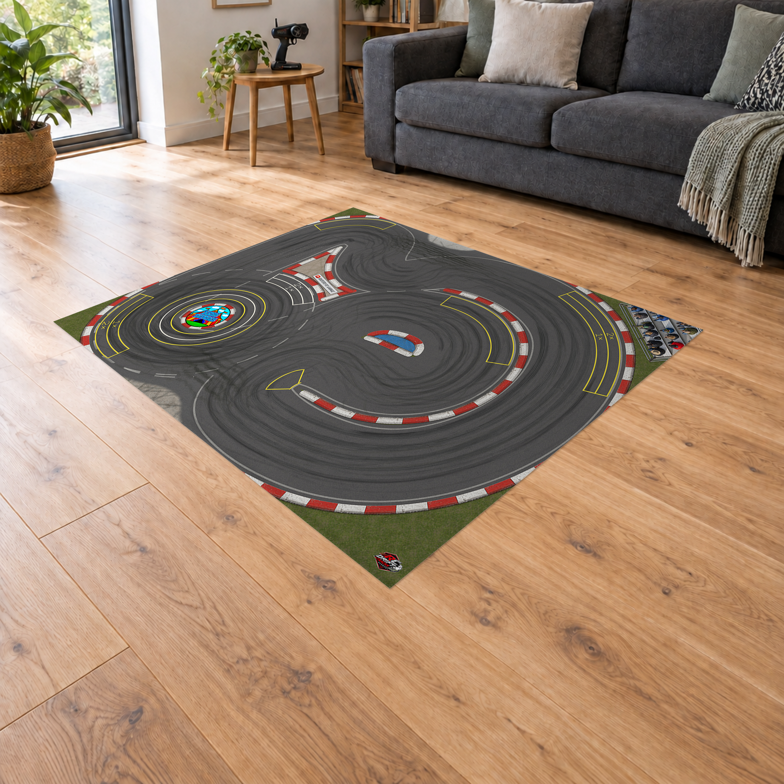 Community Track 4: Small Space